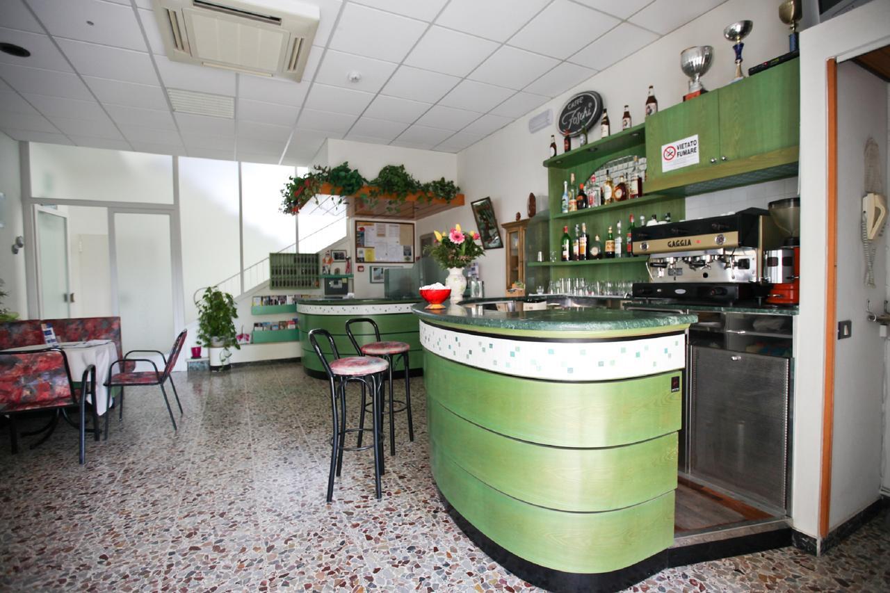 Hotel Latini Rimini Luaran gambar